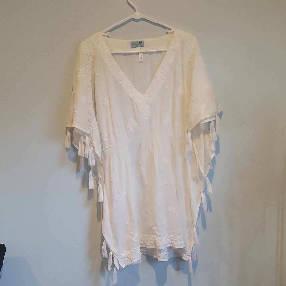 Letarte Cream Boxy Ruffled Tunic